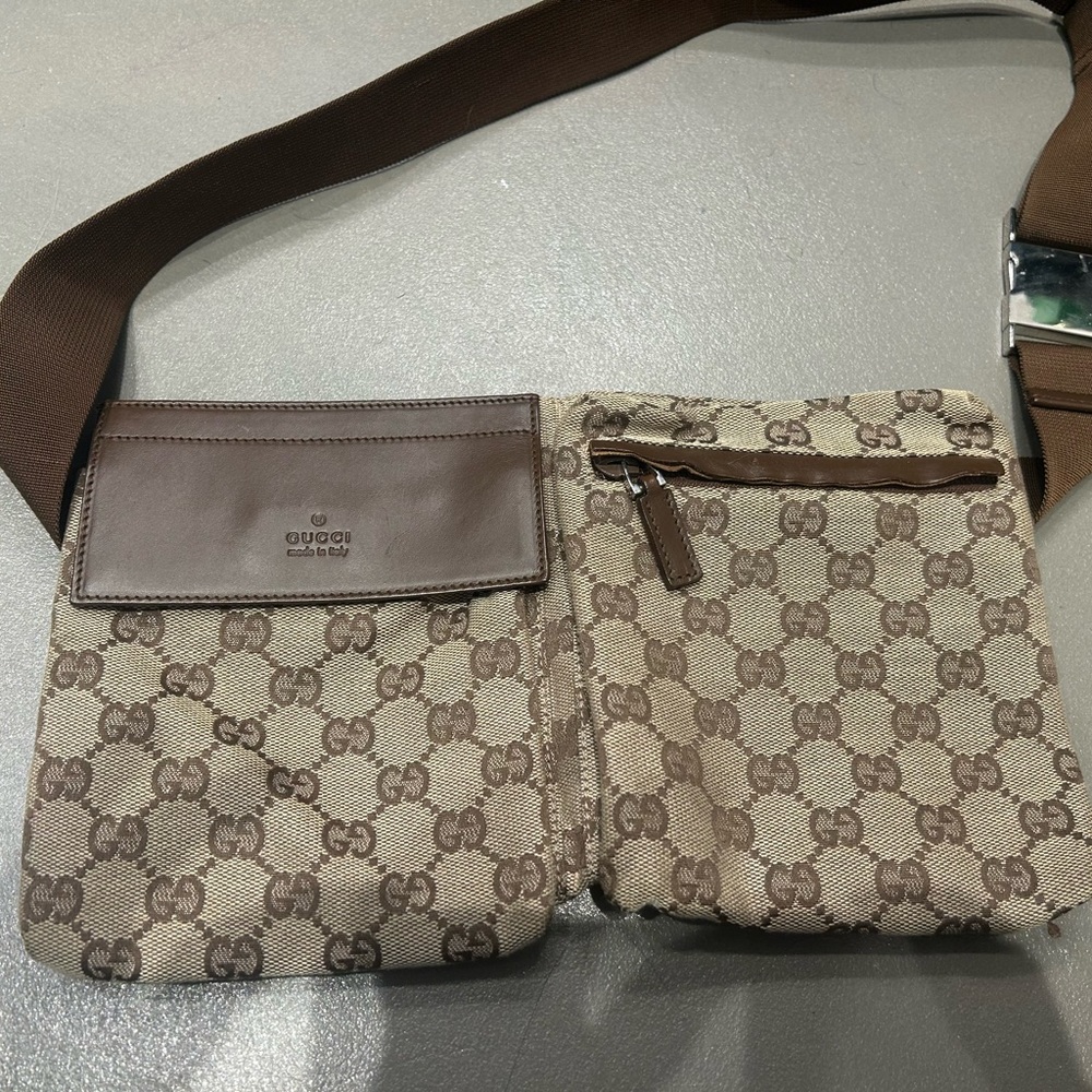 Gucci Brown GG Canvas Belt Bag
Beige